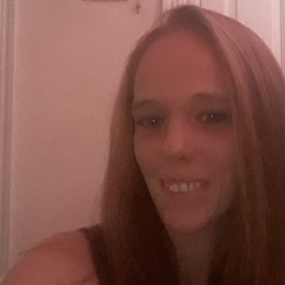 Meet your Posher, Stacey - Picture 1 of 1